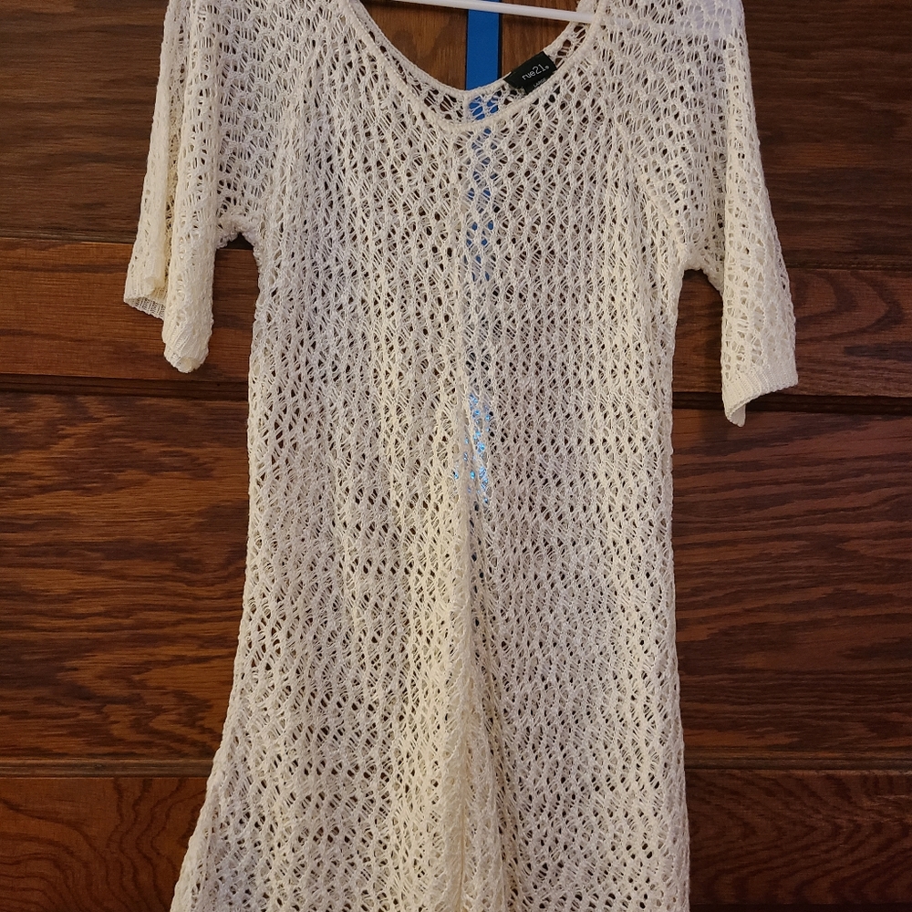 White Large Rue 21